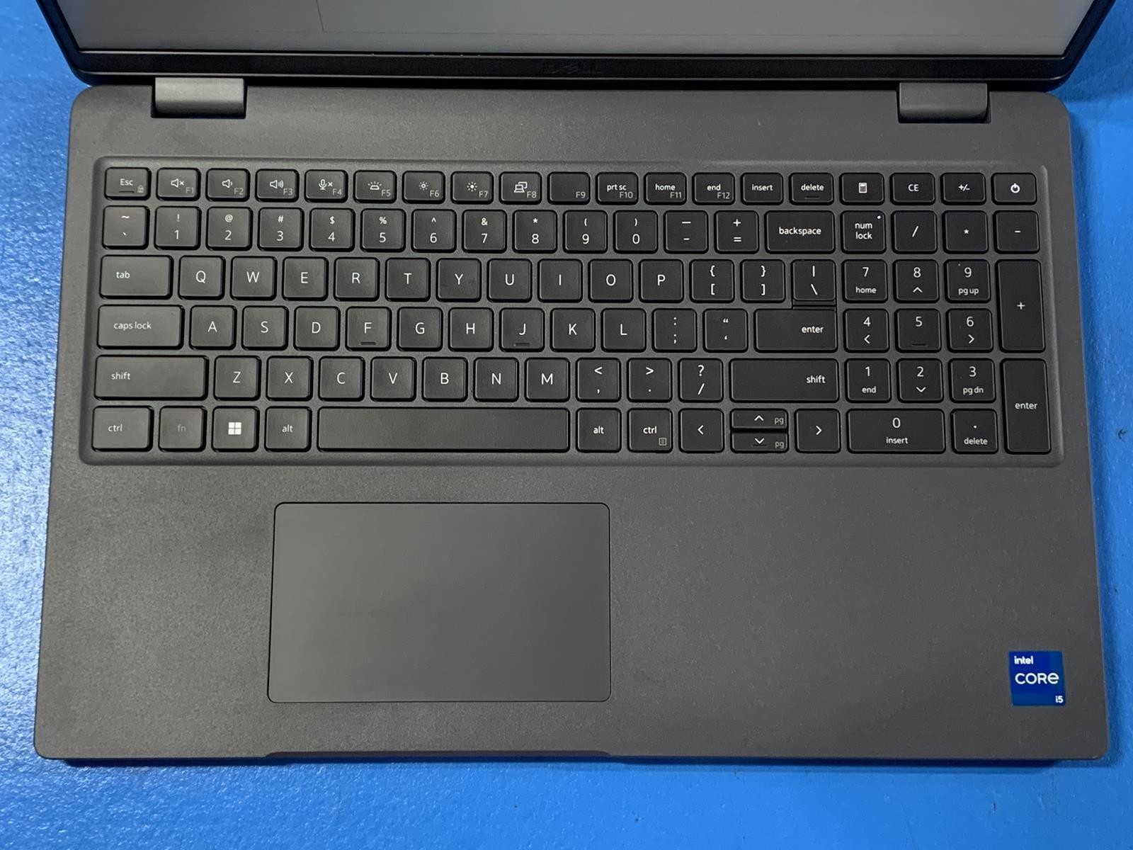 Dell Latitude 3540 Core i7 1355U 2.61GHz 32GB DDR4 512GB SSD NO OS