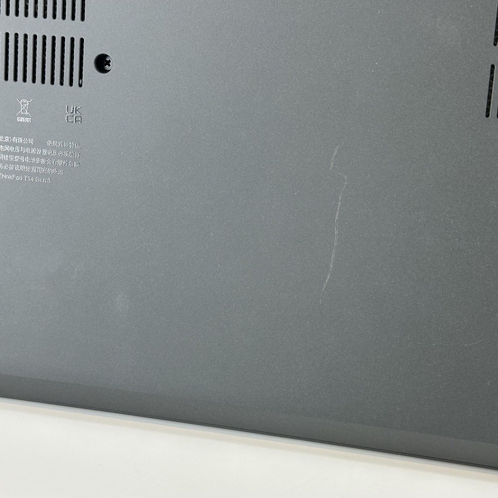 Lenovo ThinkPad T14 Gen 3 Black FHD+ 2.1 GHz i7-1260P 16GB 512GB SSD Very Good