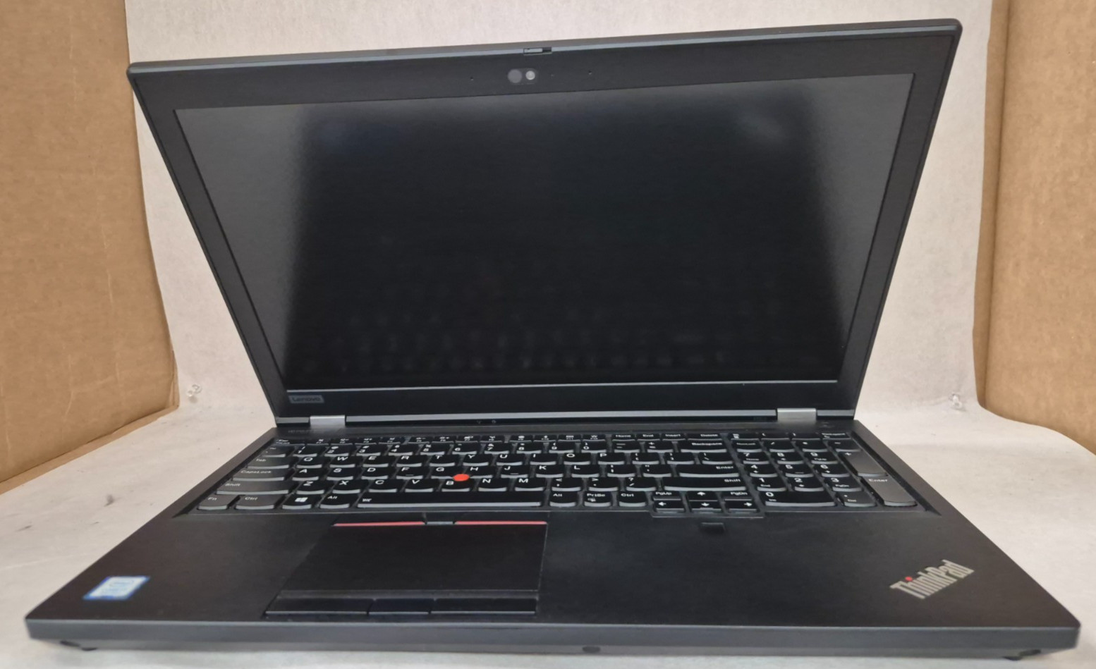 Lenovo ThinkPad P53 15.6″ Intel i7-9750H 2.60GHz 32GB No SSD Quadro T1000