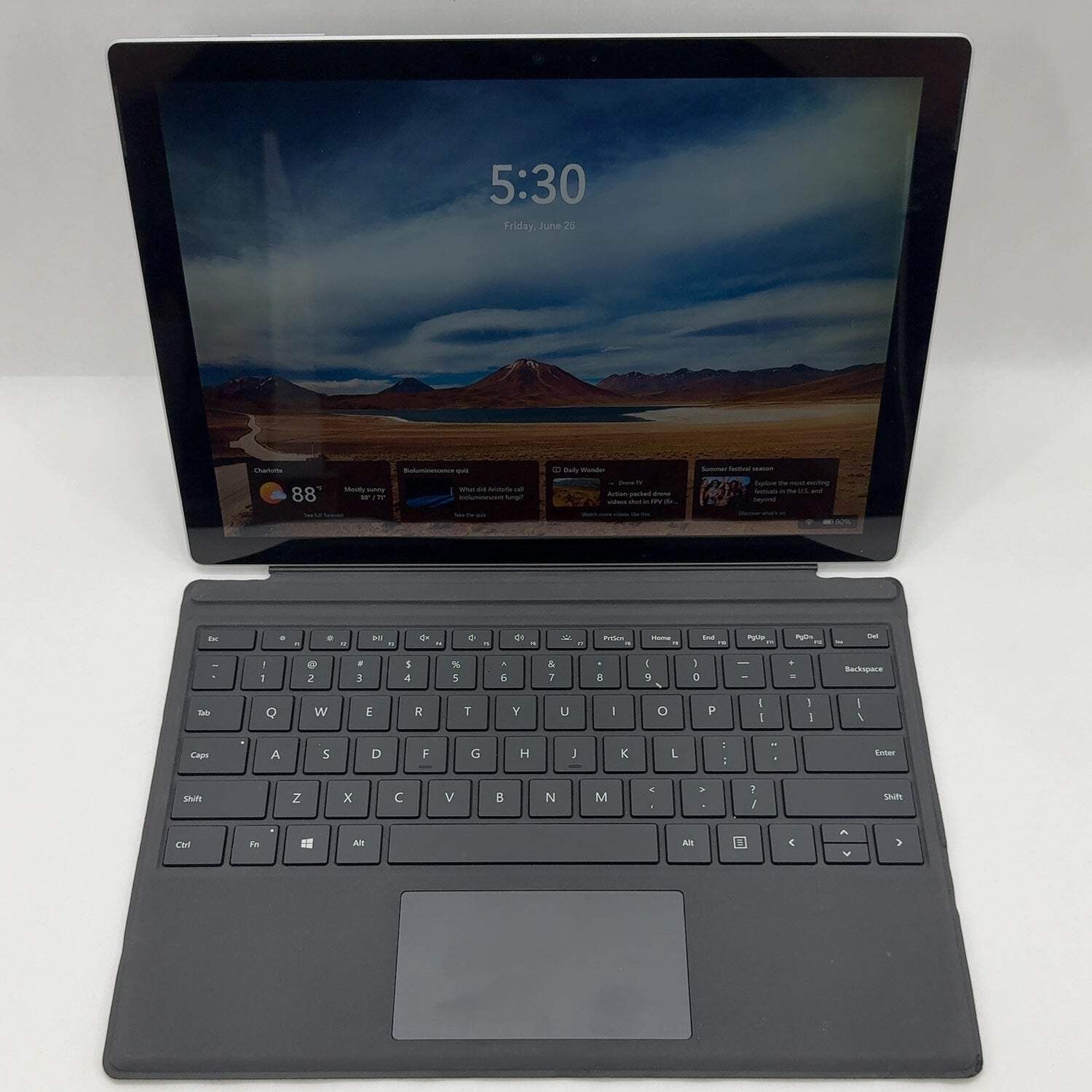 Microsoft Surface Pro 5 1807 12.3″ i5-7300U 2.6GHz 8GB RAM 256GB SSD