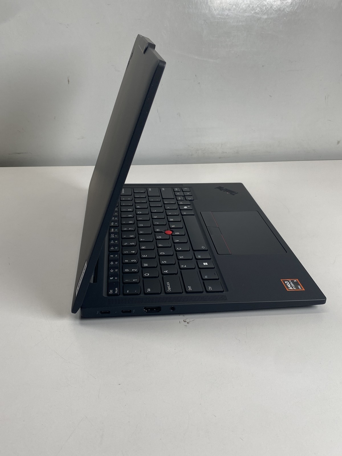 Lenovo Thinkpad T14S GEN 6 14 Ryzen AI 5 Pro 340 32gb 512gb-Black