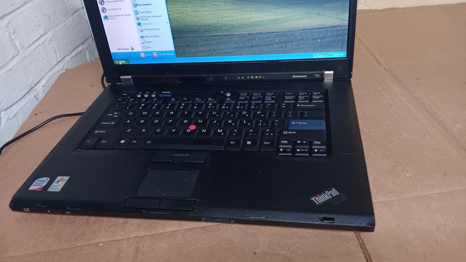 IBM Lenovo Thinkpad T61 Gaming Laptop Windows XP pro SP3 15.4″ LCD Screen DVD