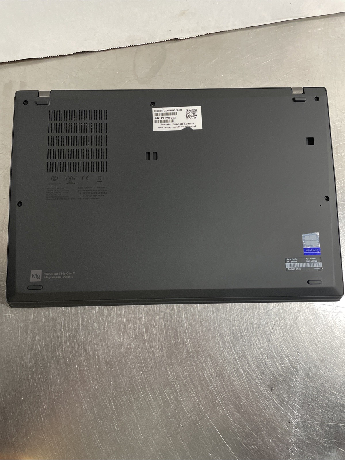Lenovo ThinkPad T14s Gen 2 14″ Touch i7-1185G7 3.0GHz 32GB RAM 512GB SSD