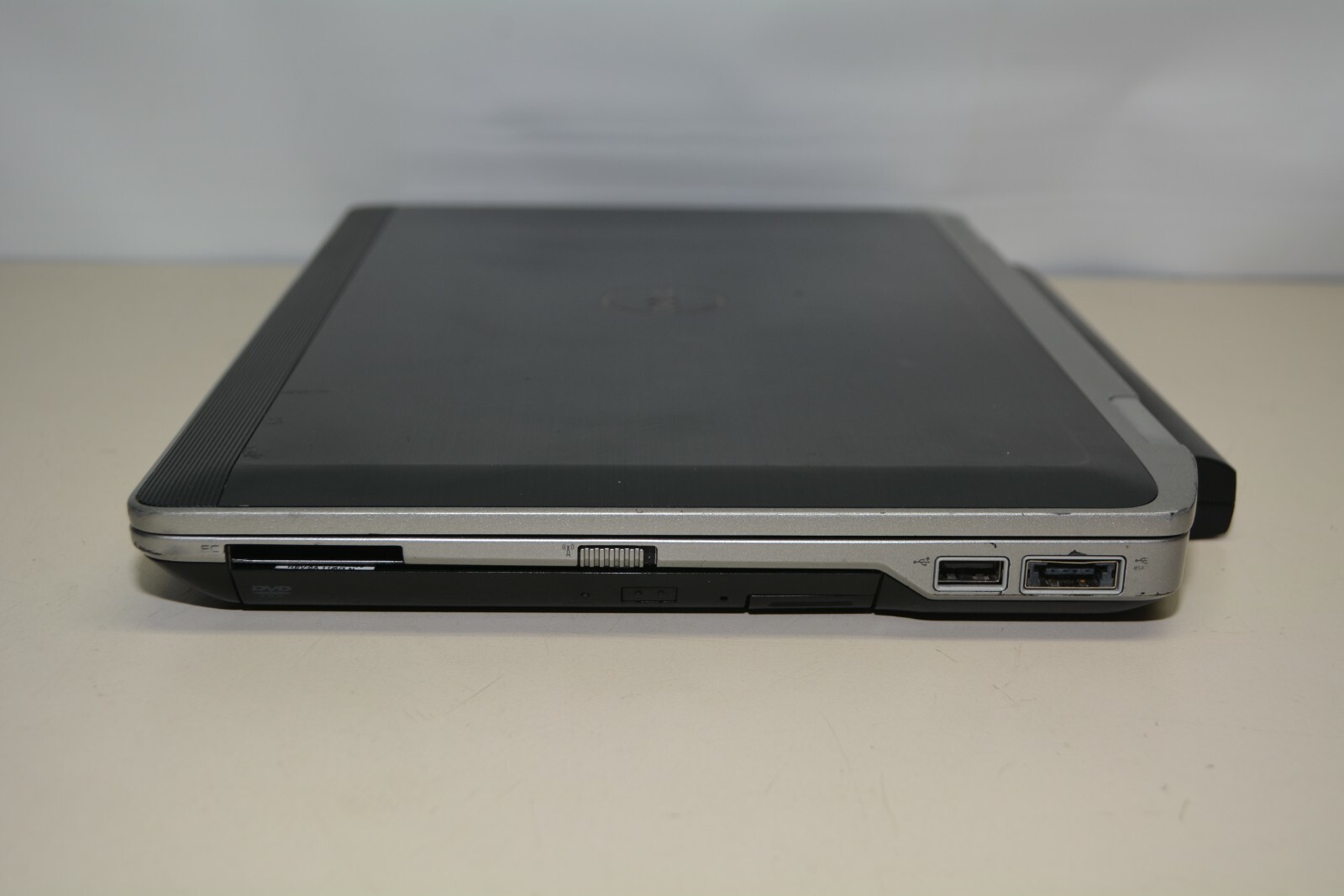 Dell Latitude E6320 i5-2520M 2.50GHz 4GB RAM No HDD #L217