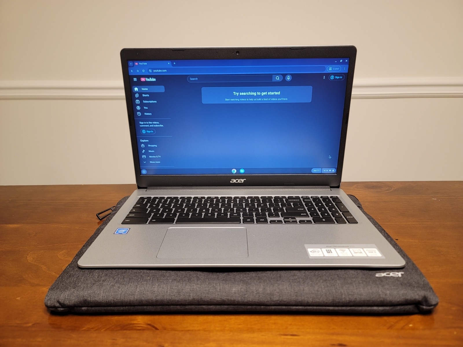 Acer Chromebook 315 15.6” (64GB Intel Celeron N4020 1.1GHz 4GB RAM) & Case