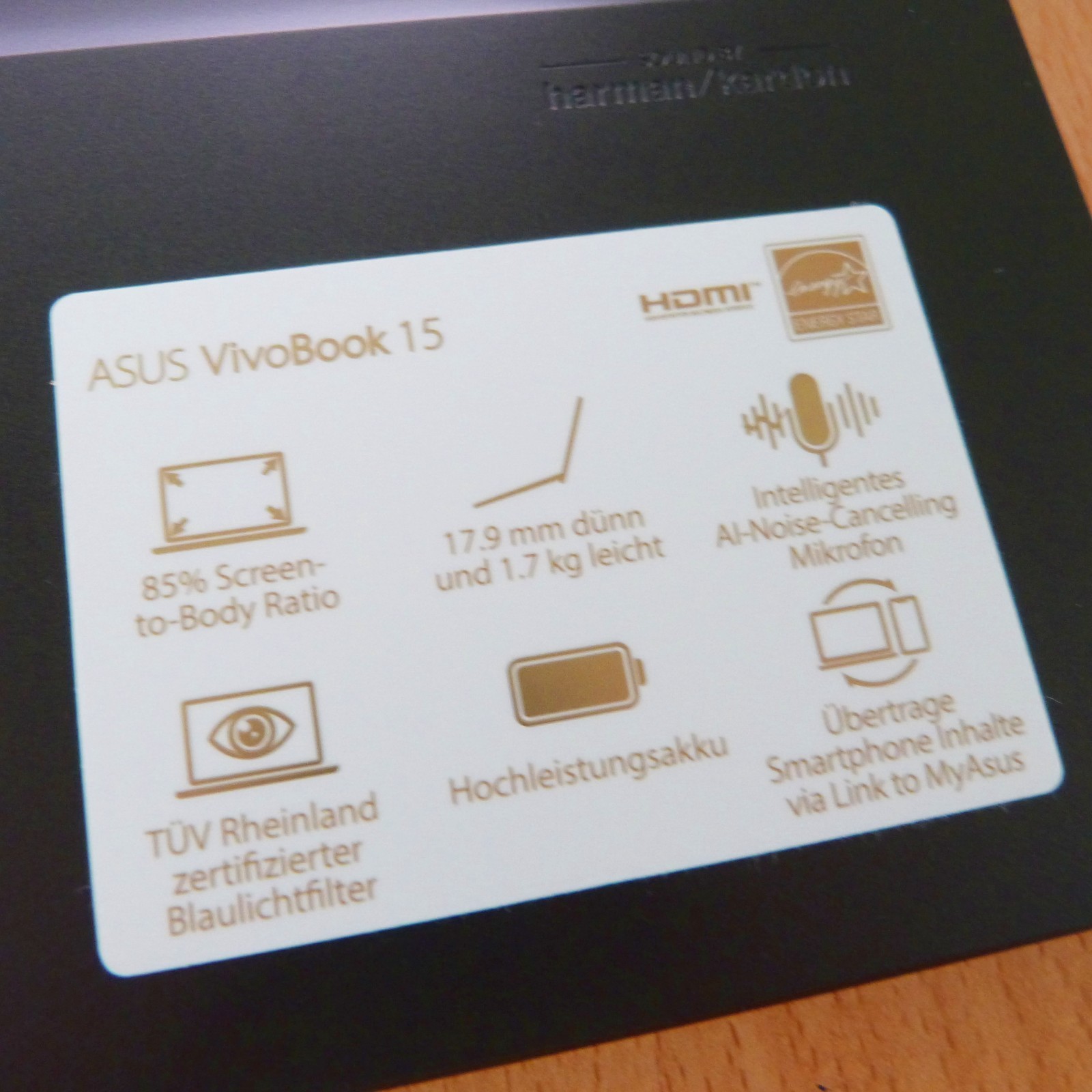 Asus X513 Vivobook 15″ OLED ULTRABOOK l SSD Windows 11 AMD RYZEN 7 16GB RAM