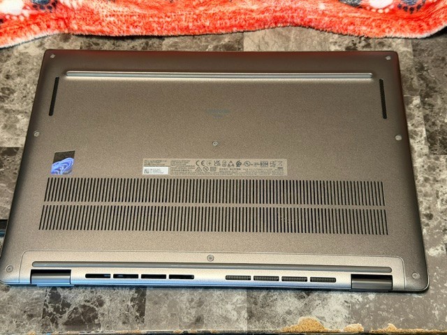 Dell Latitude 7440 i5-1345U 16GB RAM 256GB SSD 14″ FHD+ Backlit WIN 11 PRO GOOD