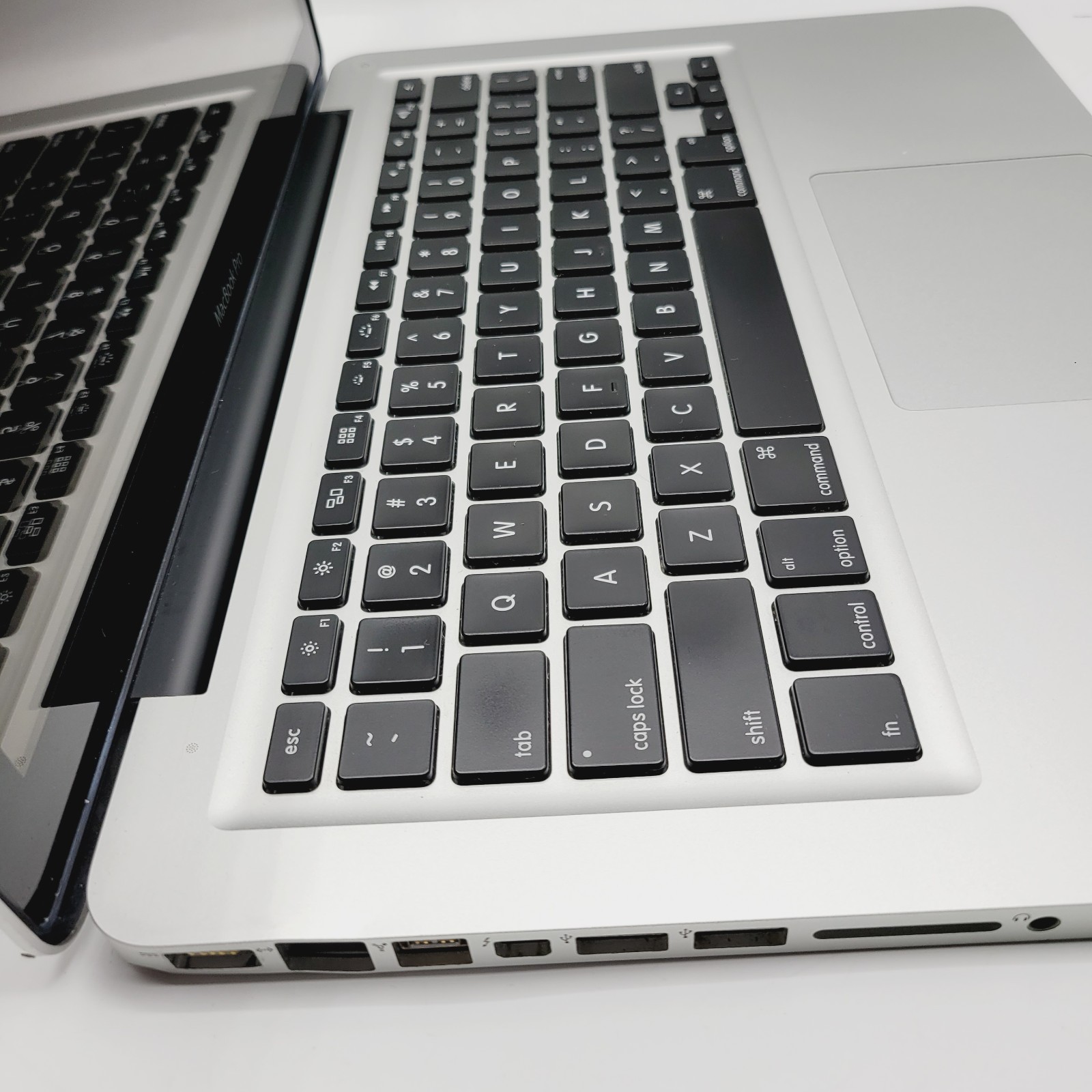 MacBook Pro A1278 Core i5-3210M 2.5GHz 4GB RAM No HDD 13″ FOR PARTS