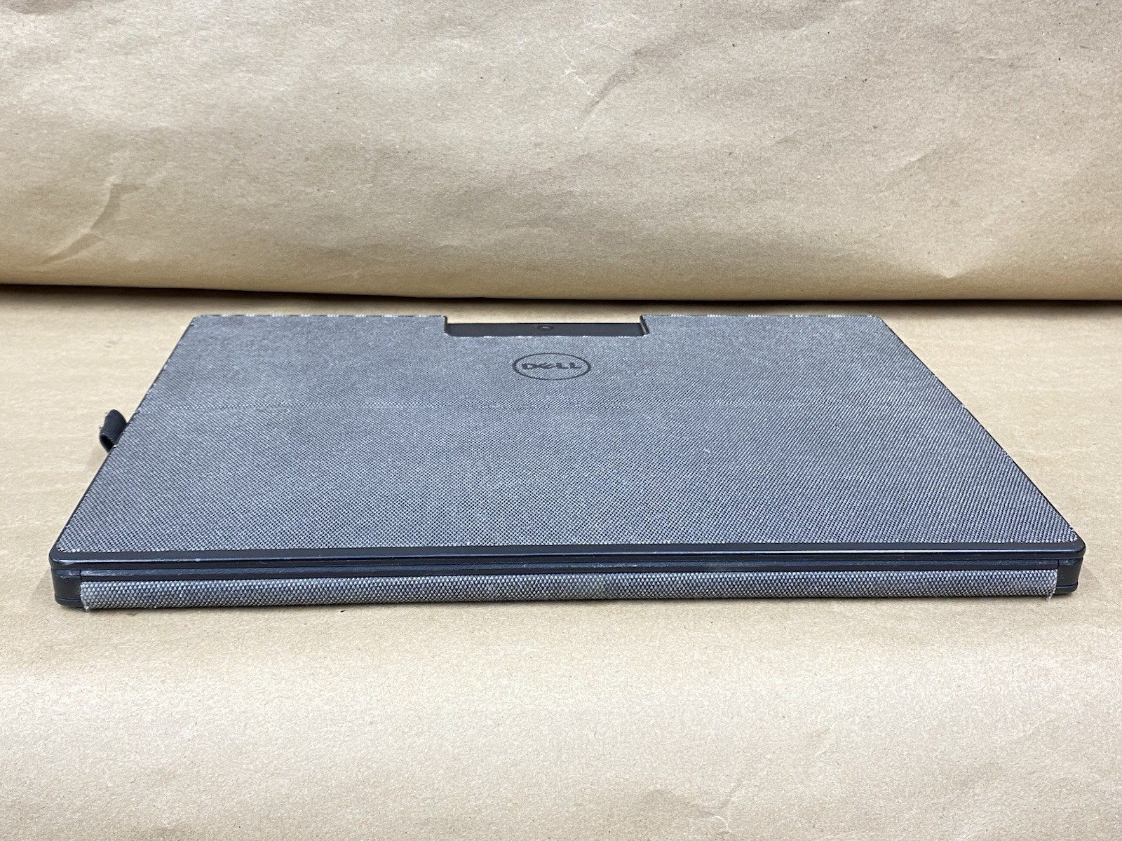 Dell Latitude 7275 – 12″ FHD Touch – m7-6Y75 – 8GB – 512GB – Win 10 – READ