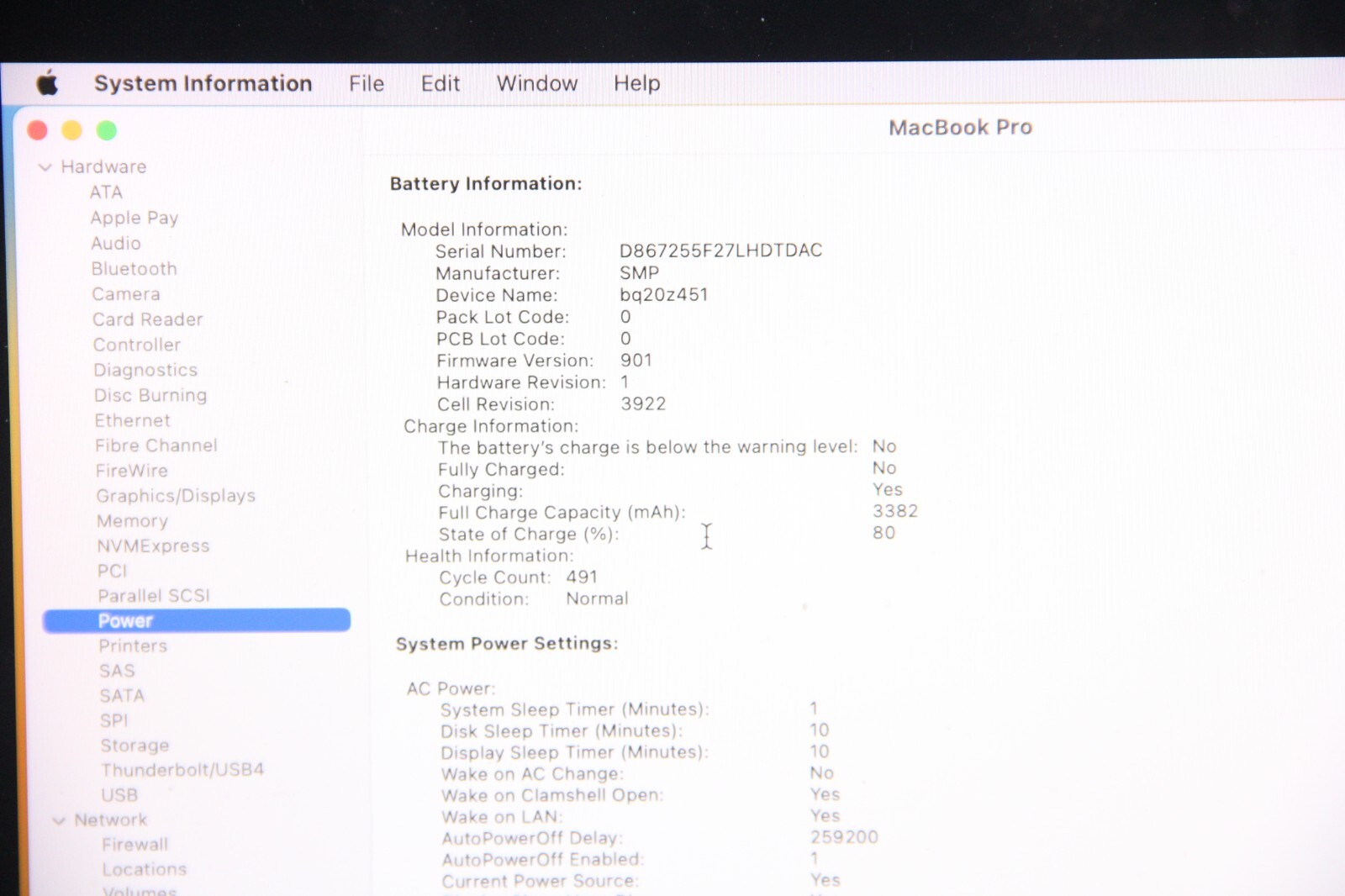 Apple 2017 MacBookPro 14,2 | i5@3.1GHz(7267U), 8GBRam, 256 SSD, Ventura, Wear!