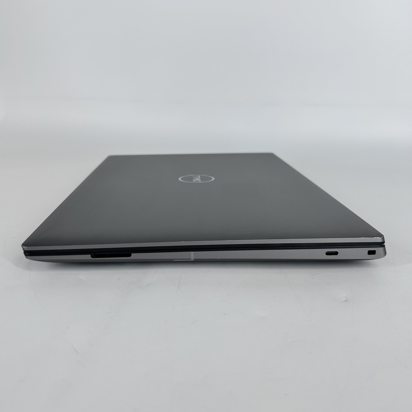 Dell Precision 5680 16 Gray FHD+ 2.6 GHz i9-13900H 64GB 1TB SSD RTX 4000 Ada