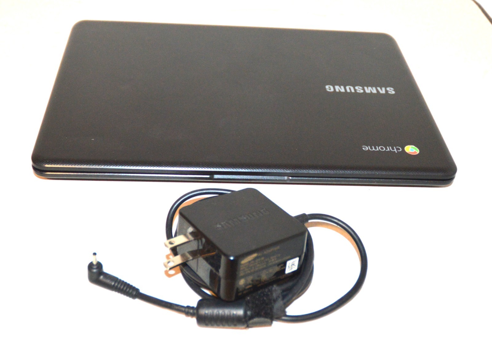 Samsung XE500C13-K03US Chromebook 3-11.6 HD 16GB SSD