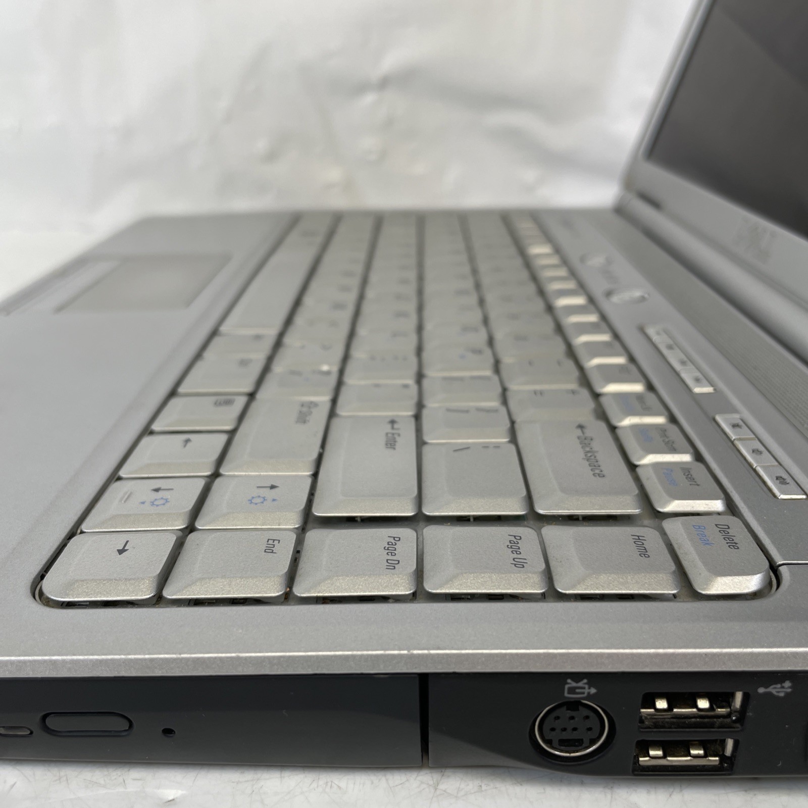 Retro Gaming Dell Inspiron 1420 Intel Core 2 Duo 2GHz 3GB RAM 80GB HDD WinXP Pro