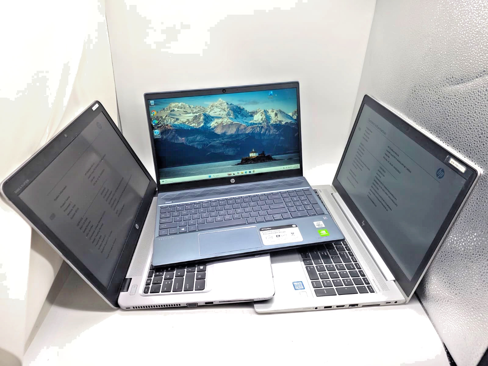 Lot 3 of HP ELITEBOOK PAVALION laptops 15” core i5 10th Gen,8th gen AS IS READ