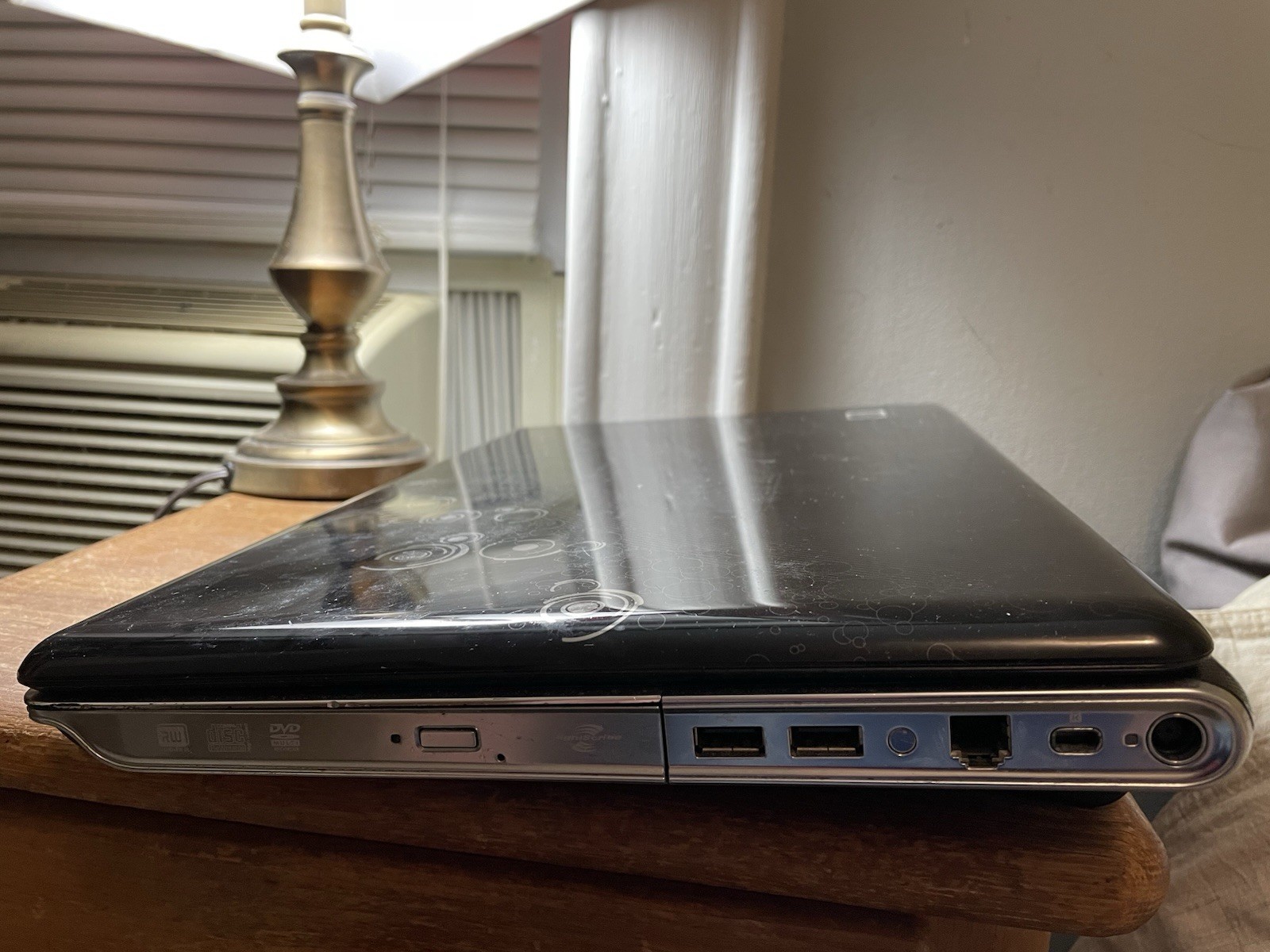 HP Pavilion Entertainment PC Dv6-1245dx Laptop for Parts Or Repair Untested