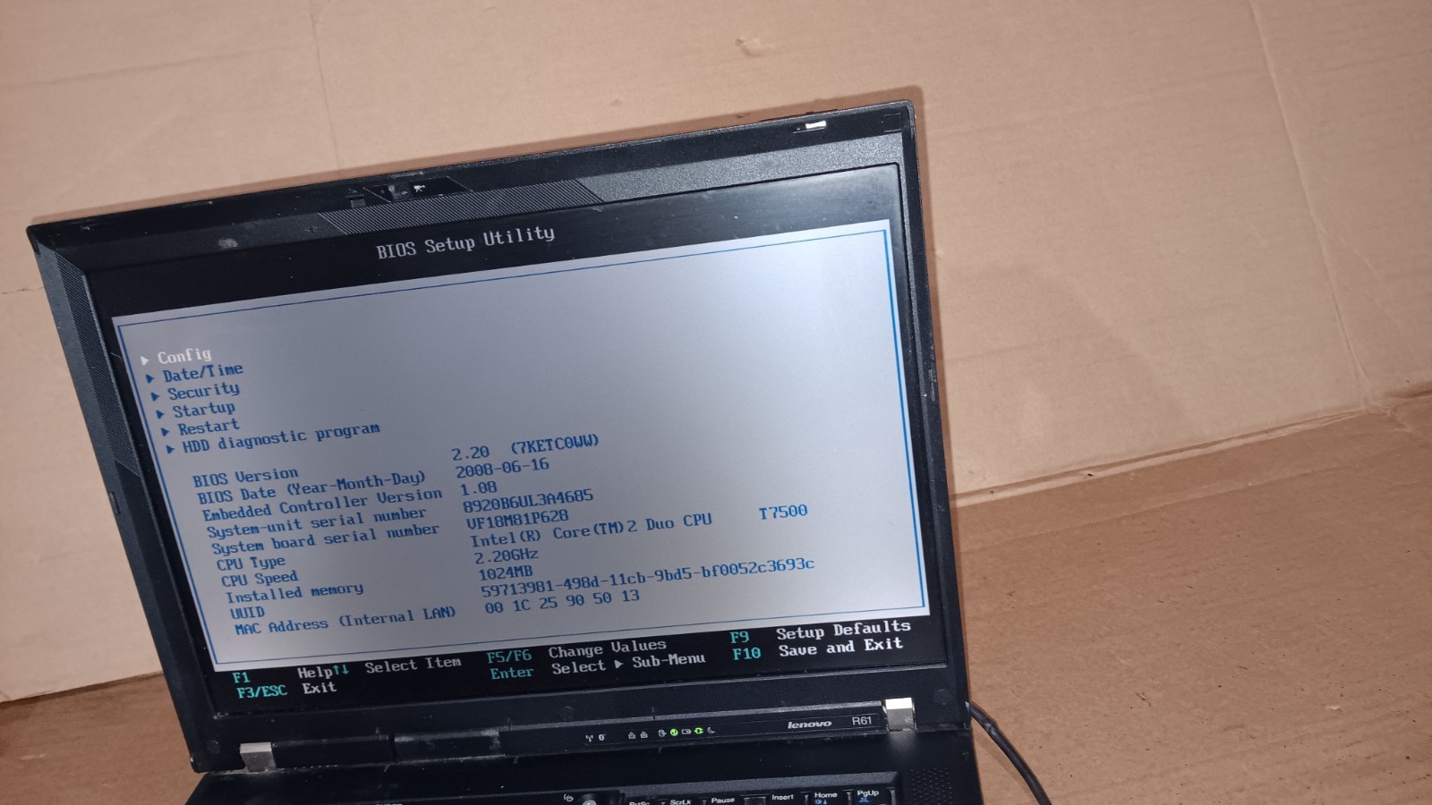 Lenovo ThinkPad R61 Laptop Intel C2D T7500 @ 2.20 GHz, 15.4″ LCD Screen 8932