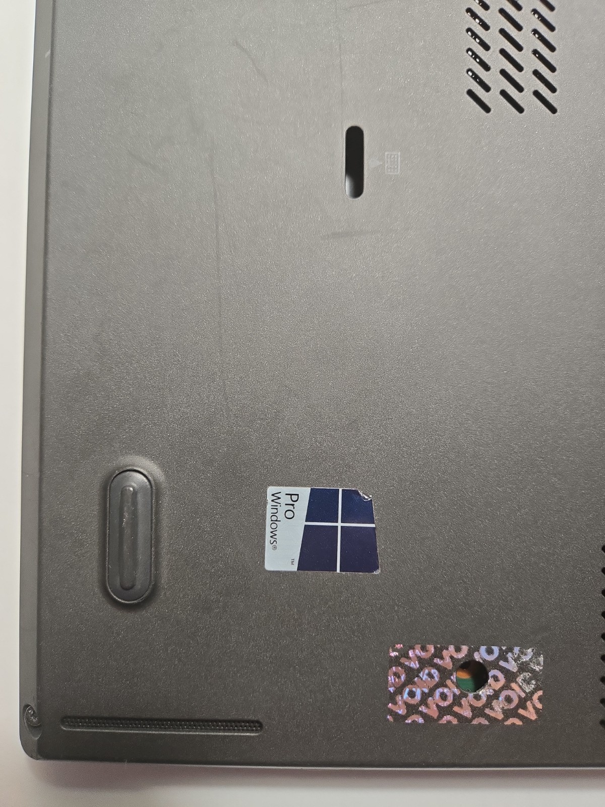 Lenovo 14″/i5-5300u/8Gb/ssd 250Gb/Camera/ Battery Works WELL NO AC #32