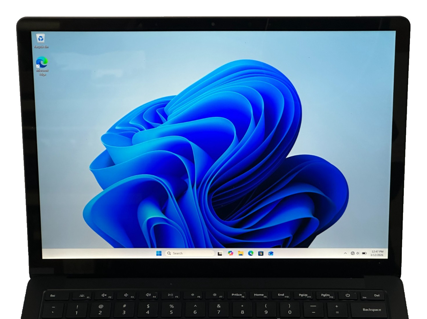 MICROSOFT SURFACE 3 LAPTOP CORE i7-1065g7 @ 1.30 GHZ 16GB RAM 238GB SSD (lp666)