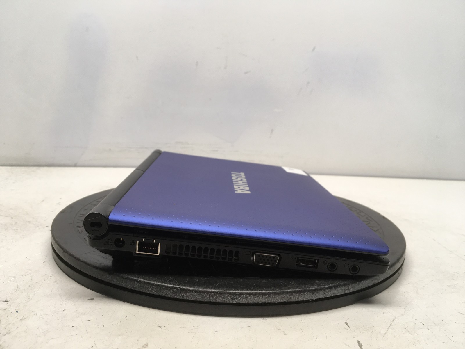 Toshiba NB505-N500BL Intel Atom N455 1.66GHz 1 GB NO HDD No Batt