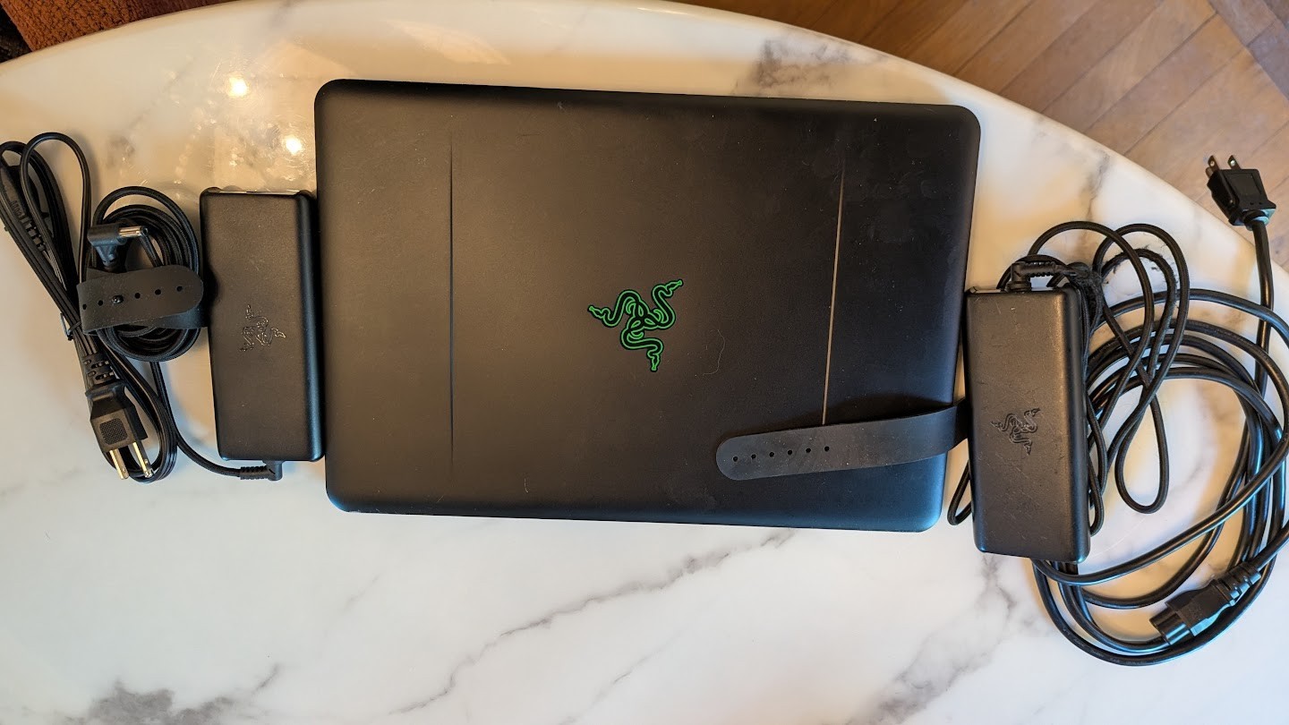 Razer Blade 14 2016, 1060GTX, 3200×1800 QHD+, 1TB Hard Drive, 2x power supplies