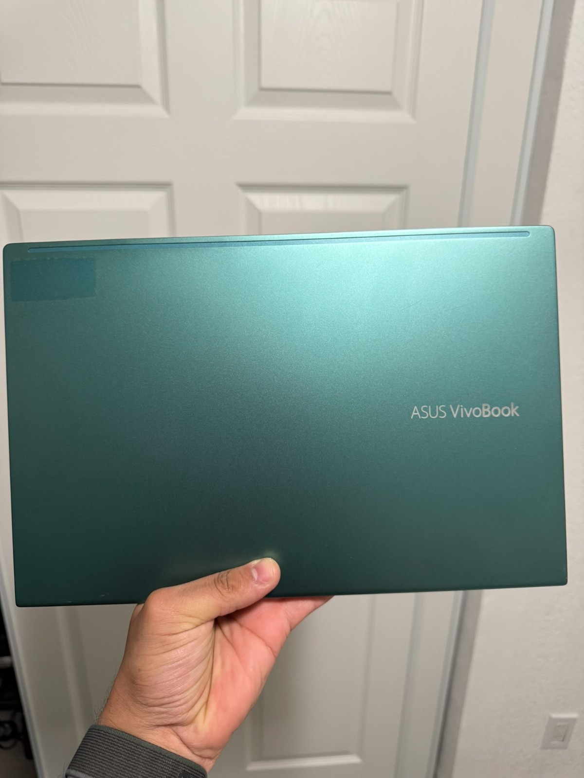 ASUS VivoBook S14 14″ (512GB SSD, Intel Corei7-1165G7, 2.80 GHz, 8GB)…