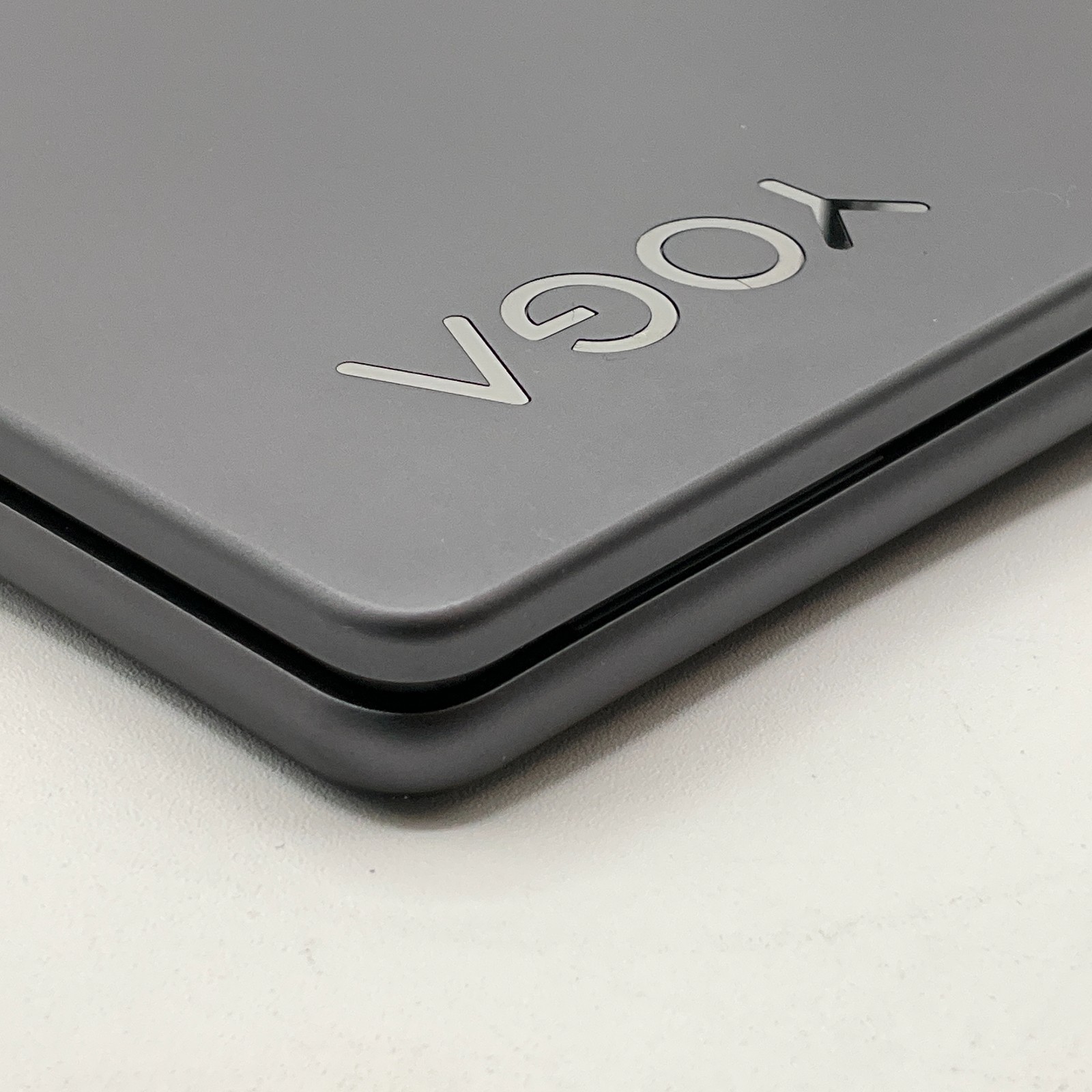 Lenovo Yoga 7i Laptop 13th Gen Intel i5-1335U @ 1.30 GHz 8GB RAM 512GB Iris Xe