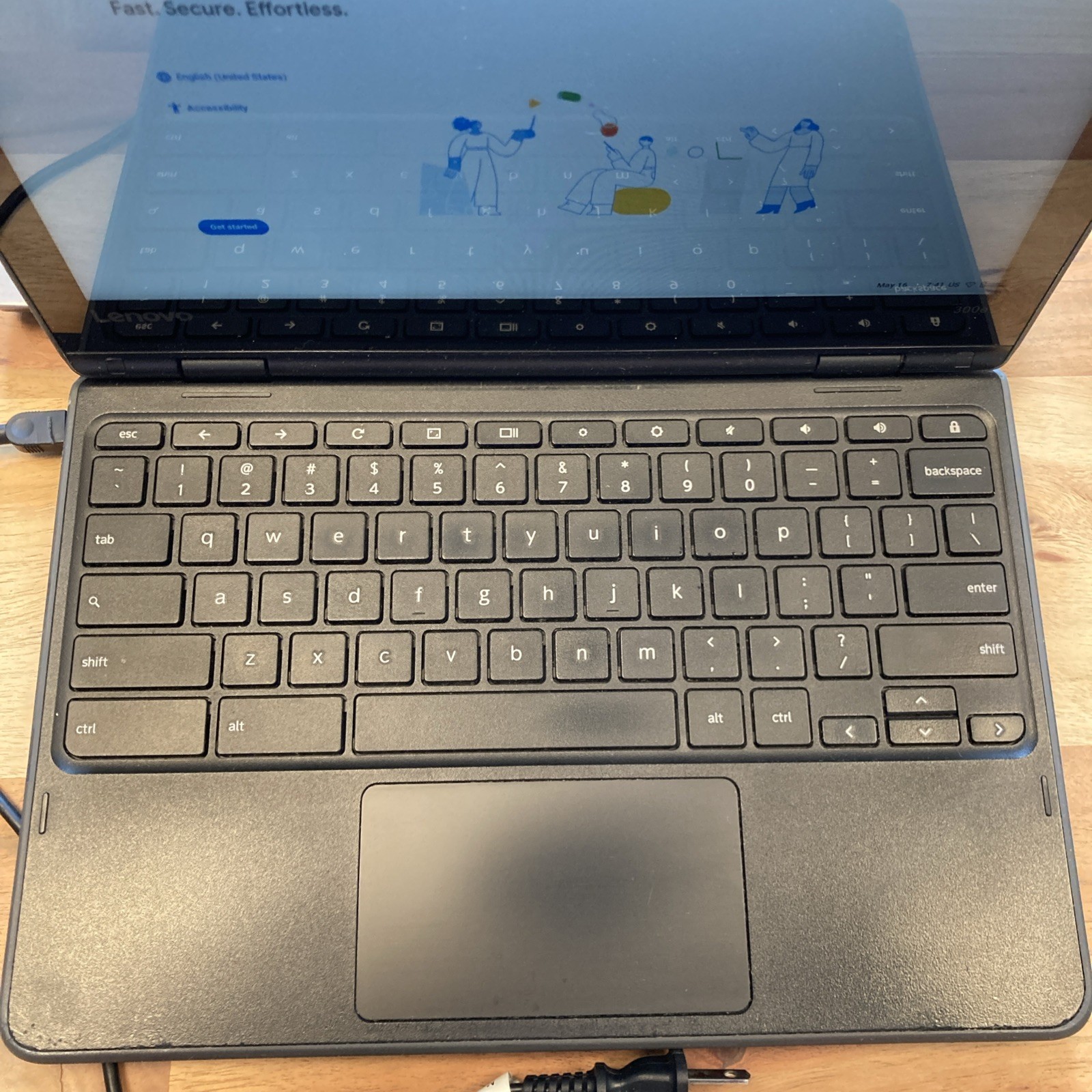 Lenovo 300e Chromebook 81H0 (11.6″ Touch, 4GB, 32GB eMMC, ChromeOS) w/ Charger