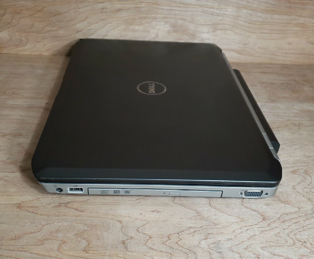 Dell Latitude E5520 15″ Laptop, 2nd Gen i3, 2.2Ghz,4GB, 750GB Hard Drive, Win10P