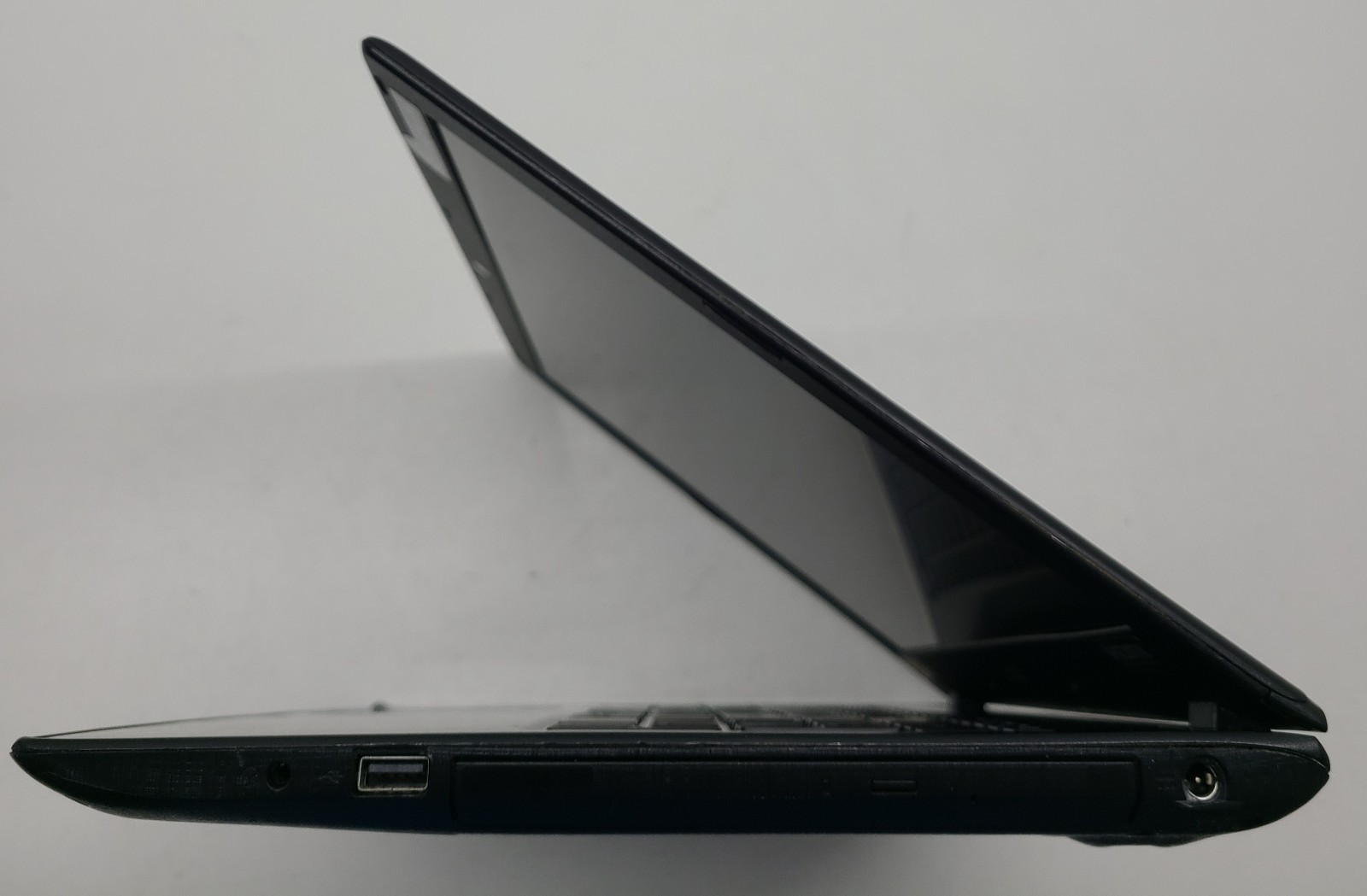 Acer Aspire E15 E5-576-392H Laptop Intel i3 8th Gen NO RAM/HD/OS/POWER (FL)