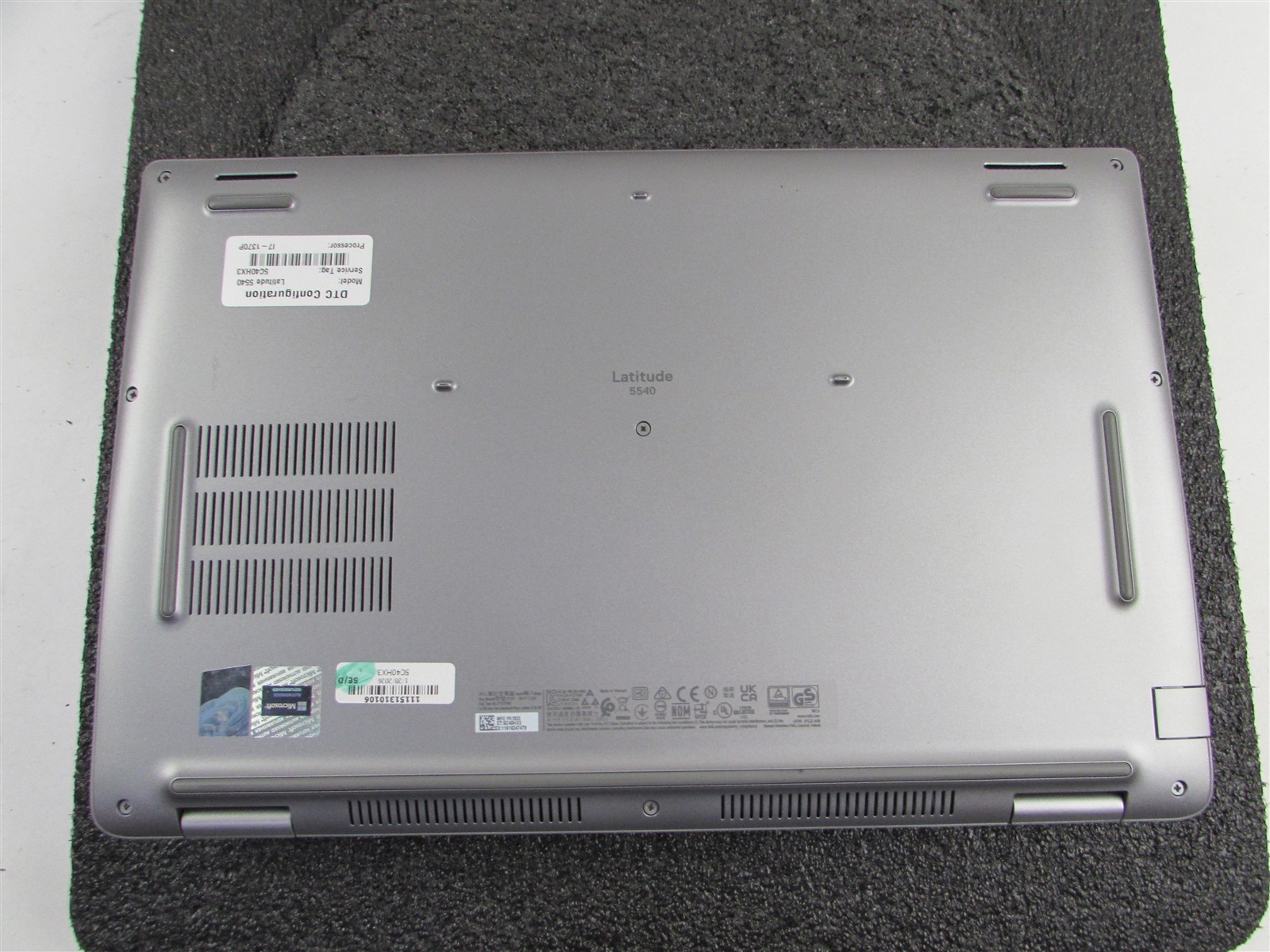 DELL LATITUDE 5540 1920X1080 FHD CORE I7-1370P 14 CORE NO SSD 32GB RAM NO O.S