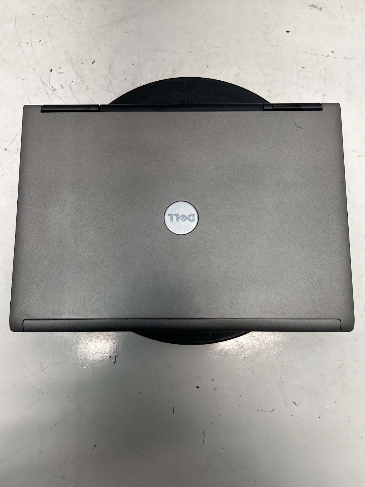 Dell Latitude D620 Intel Centrino Duo NO RAM/NO HDD/NO BAT – PARTS