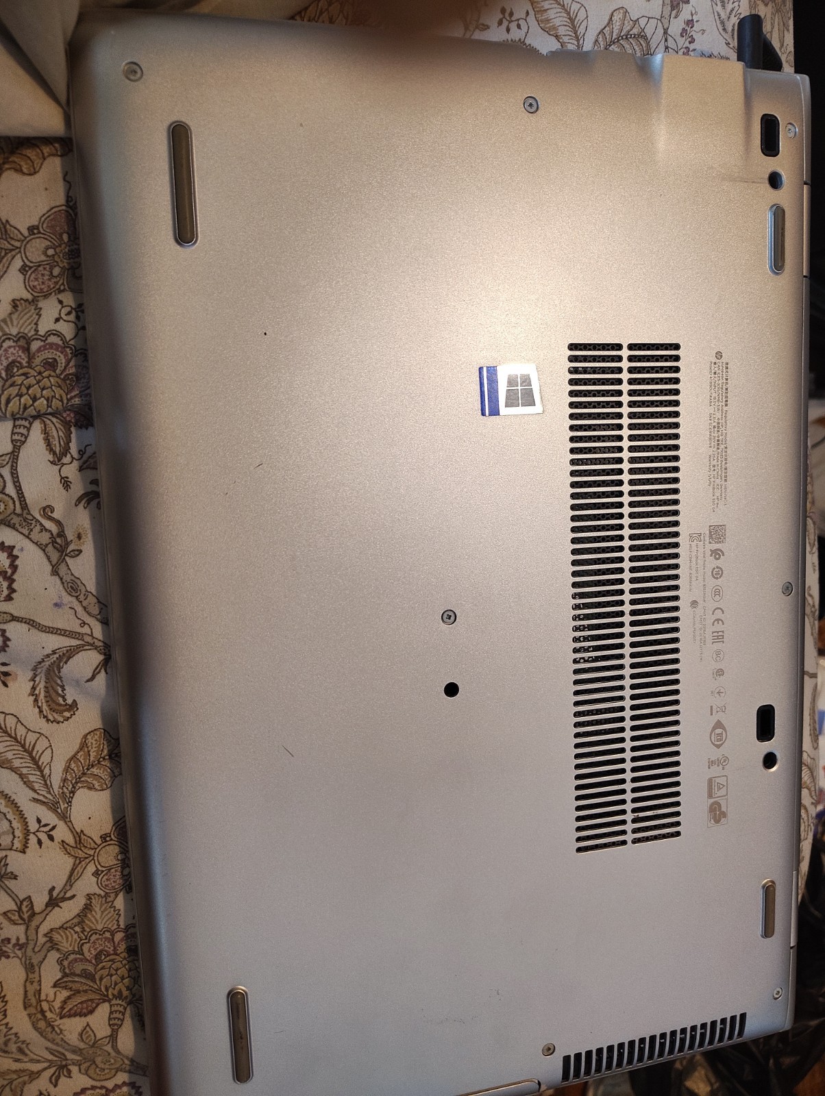 HP ProBook 650 G4 i5-8250U 1.60GHz 8GB RAM 256GB DRIVE NO OS
