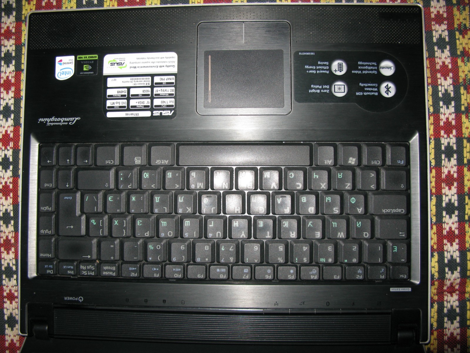 Asus Lamborghini VX1 notebook golden edition