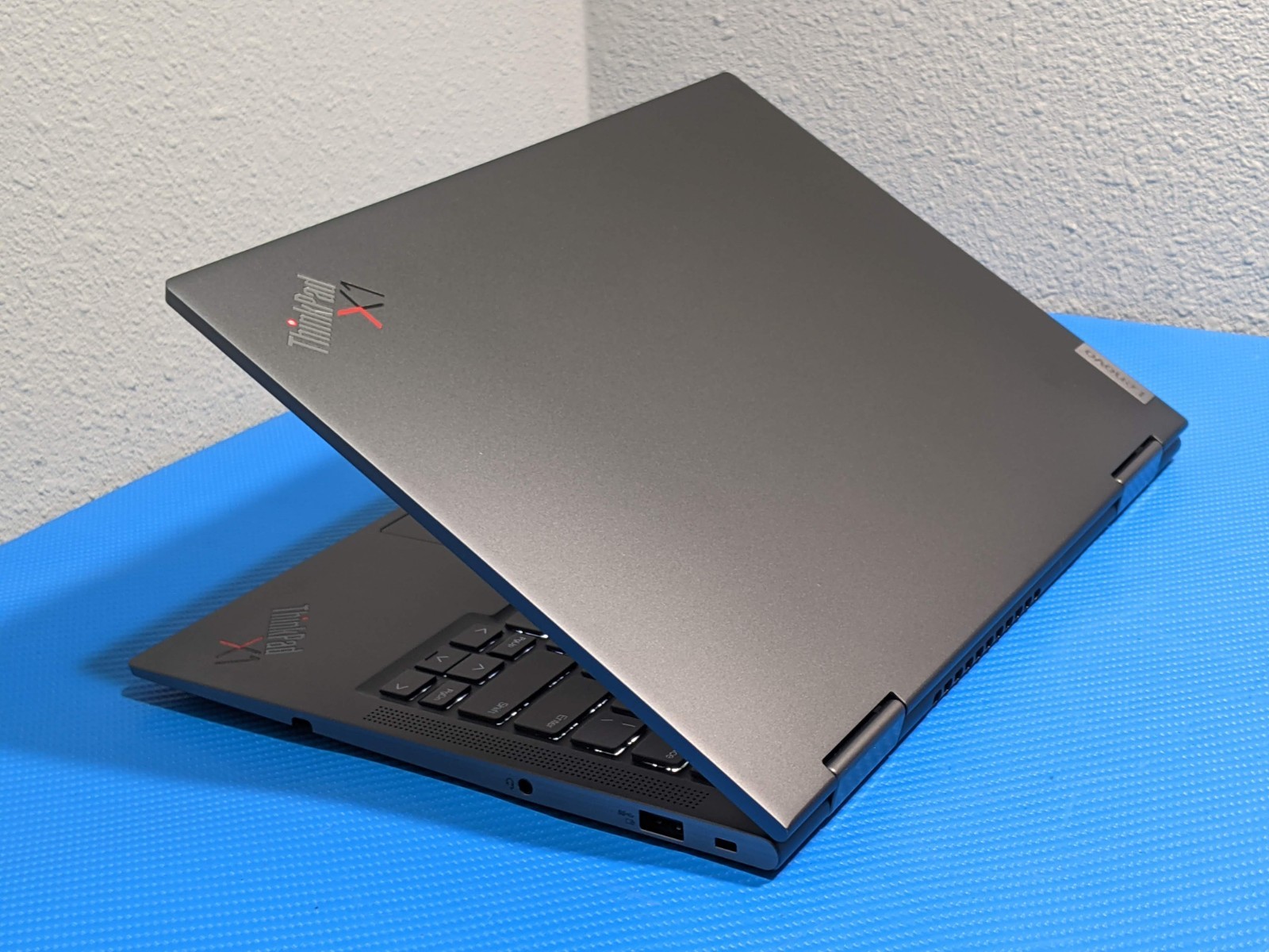 Lenovo ThinkPad X1 Yoga Gen 6 14″ UHD+ TOUCH i5-1135G7 2.4GHz 16GB 512GB +PEN+PA