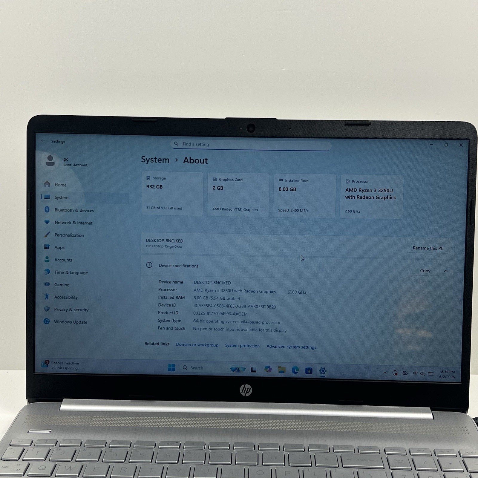 HP 15-gw0023od 15.6″ AMD Ryzen 3 3250U 2.6GHz 8GB RAM 1TB HDD w/ Charger