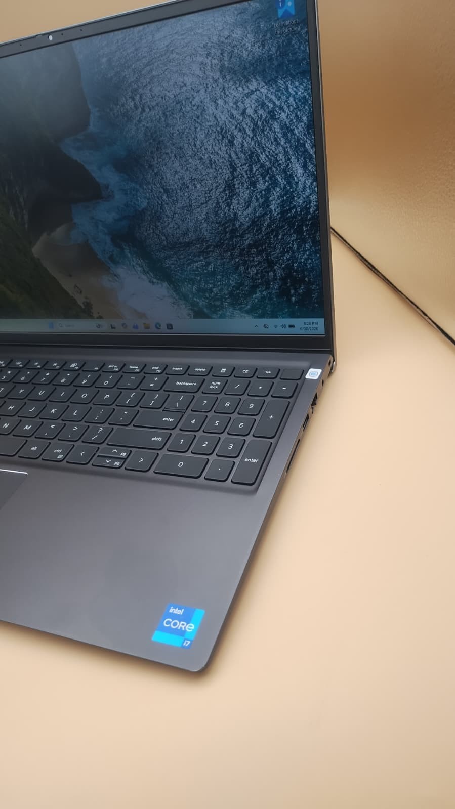 Dell Vostro 15 5510 i7-11390H 16GB RAM 512GB SSD 15.6″ FHD Win11 Laptop