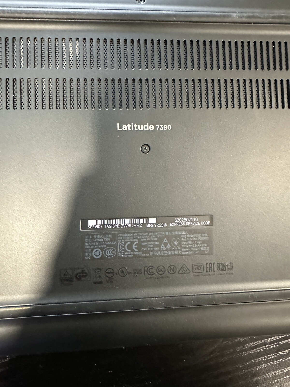 Dell Latitude 7390 Intel Core i7-8650U 1.9GHz NO RAM NO SSD 13.3″ For Parts