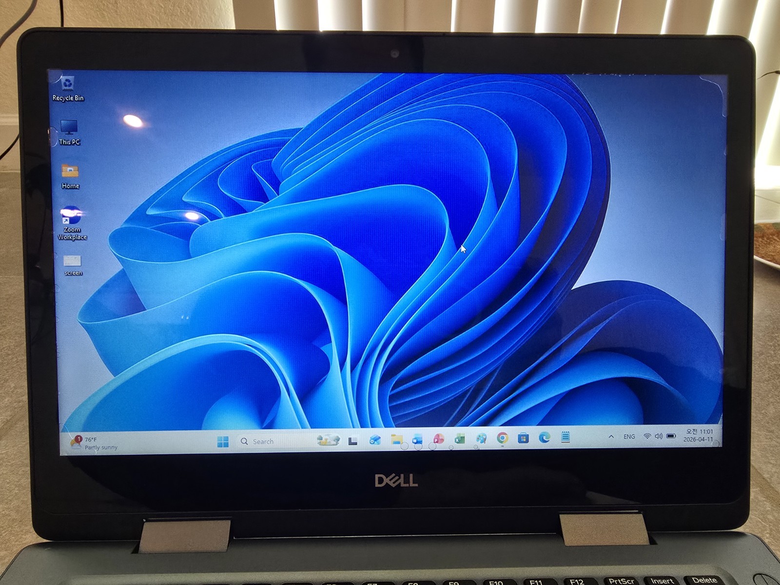 Dell Inspiron 5481 14″ Touchscreen i3-8145U 8GB RAM 128GB SSD (READ)