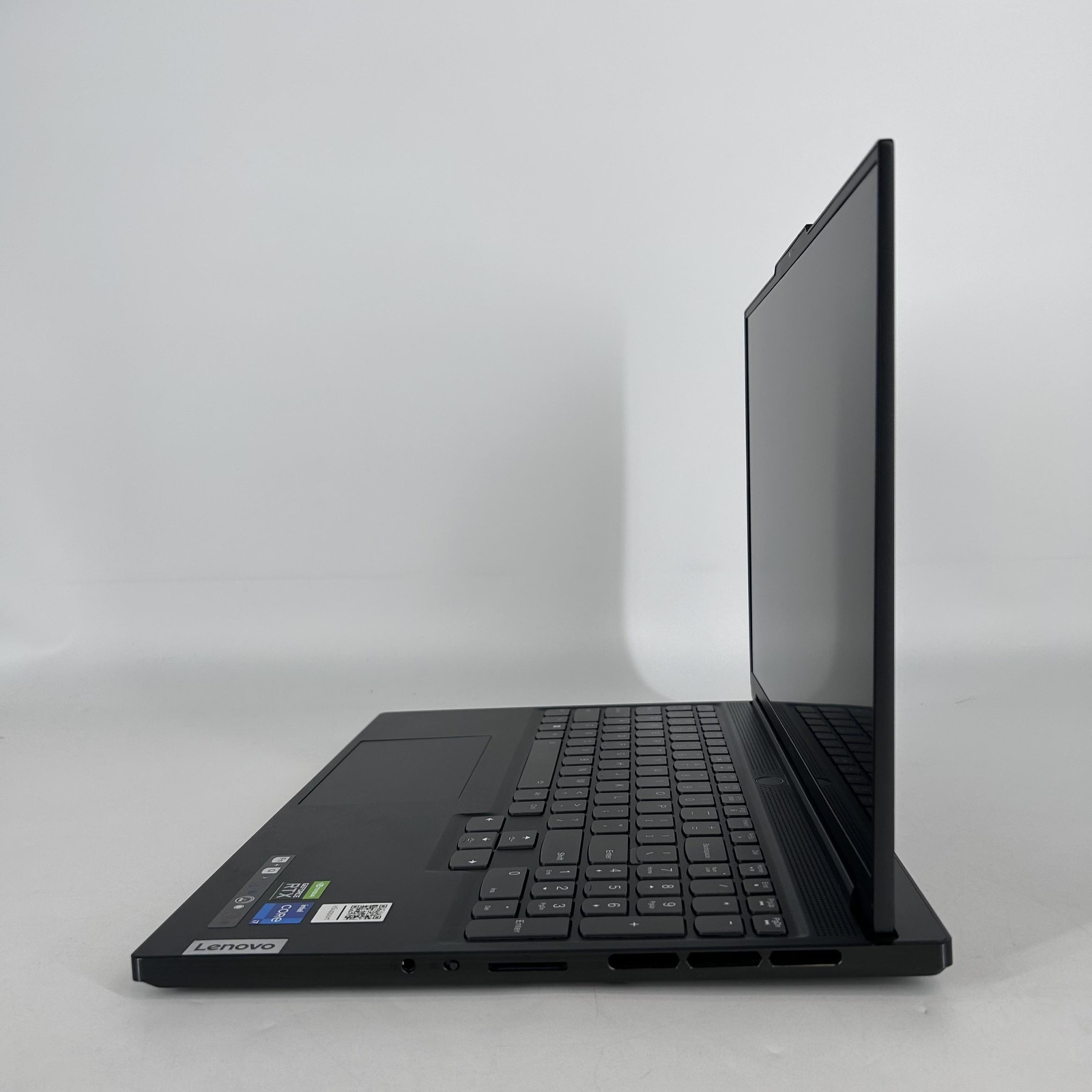 Lenovo Legion Slim 7i 16 165Hz FHD+ 2.3 GHz i7-12700H 16GB 512GB SSD RTX 3060