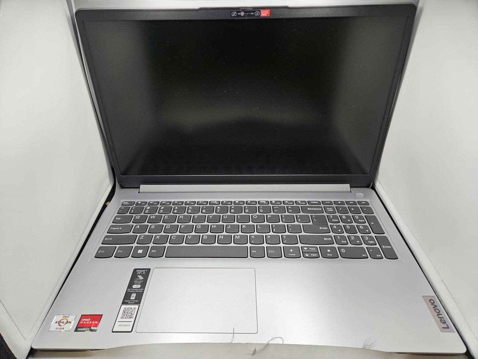 Lenovo IdeaPad 1 15.6″ HD Laptop, 128GB eMMC, Windows 11 Home, Cloud Grey *READ