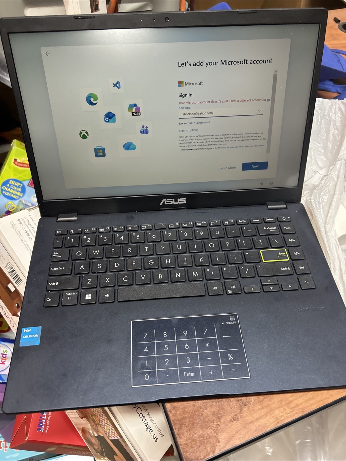 ASUS 14.0″ Laptop E410M Intel Celeron N4020 4GB RAM 64GB SSD