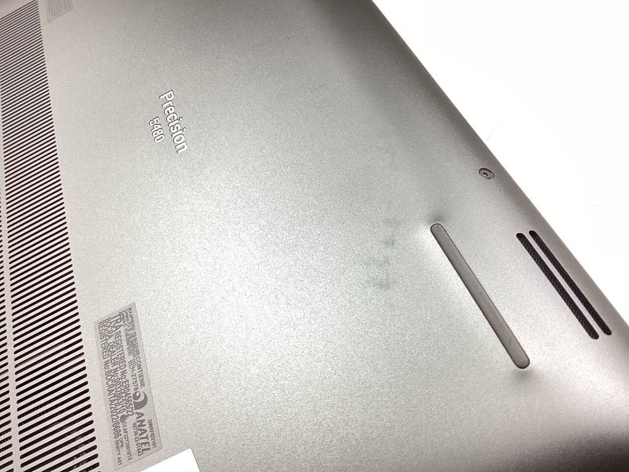 Dell Precision 5480 14″ FHD i7-13800H 32GB 512GB SSD WiFi 6E W11P – (7XFP5)