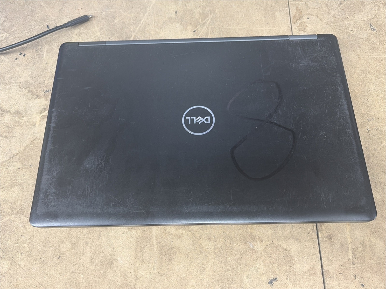 Dell Latitude 5590 15.6″ HD i5-8250u 8GB RAM No OS/SSD