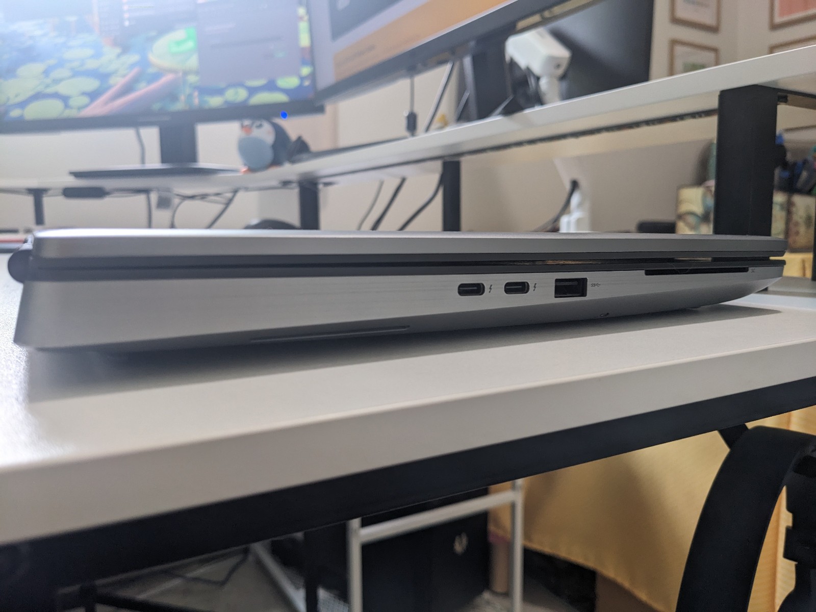 Dell Precision 7750 Workstation i7 NVIDIA Quadro RTX3000 32GB 256GB Win10 Pro