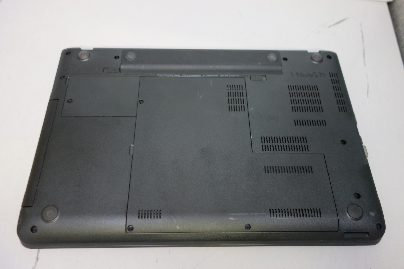Lenovo ThinkPad E550 15.6” i3-5005U 2.0GHz 8GB/500GB [NO OS] Laptop + AC