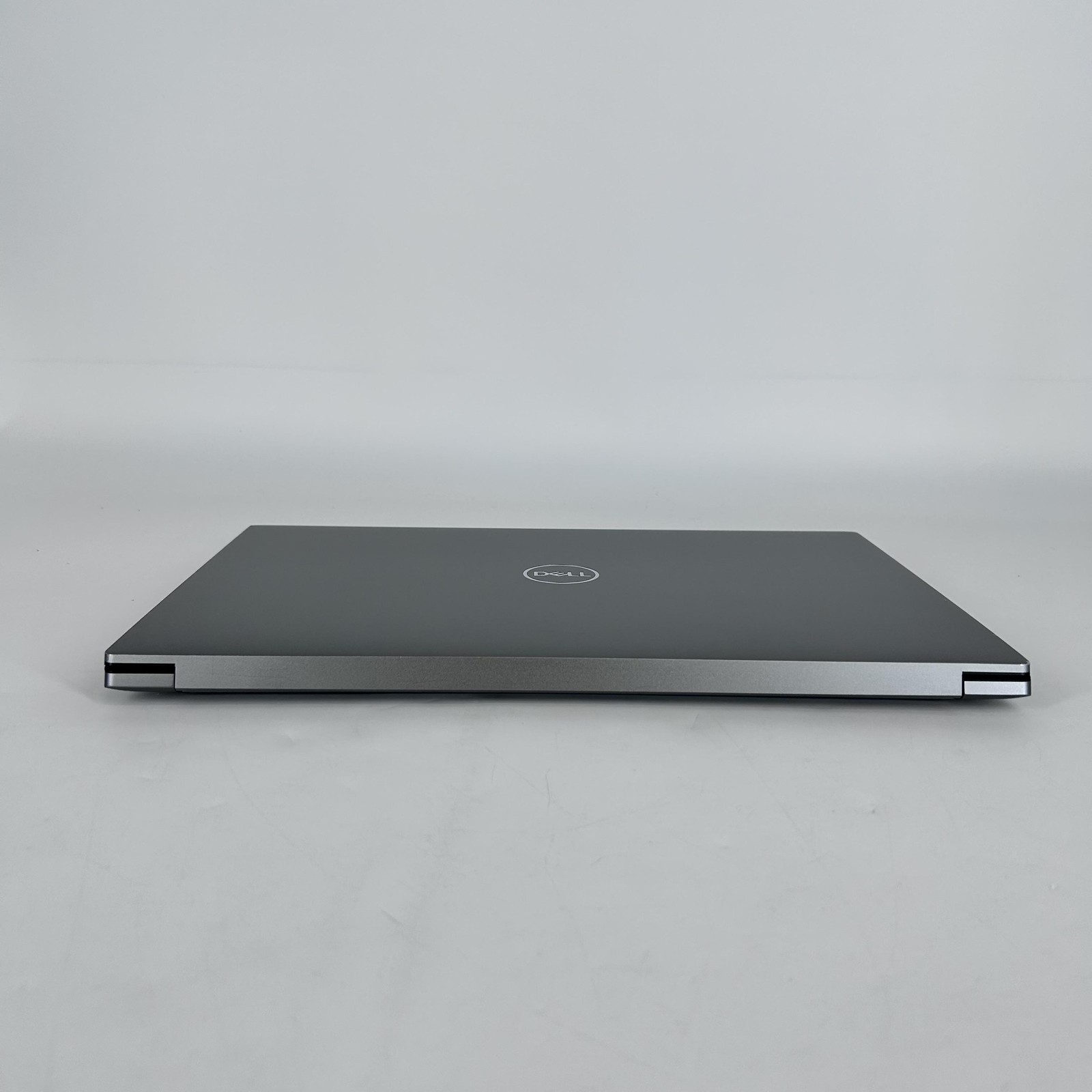 Dell Precision 5570 15.6 FHD+ 2.5 GHz i9-12900H 8GB 512GB SSD RTX A2000 Good