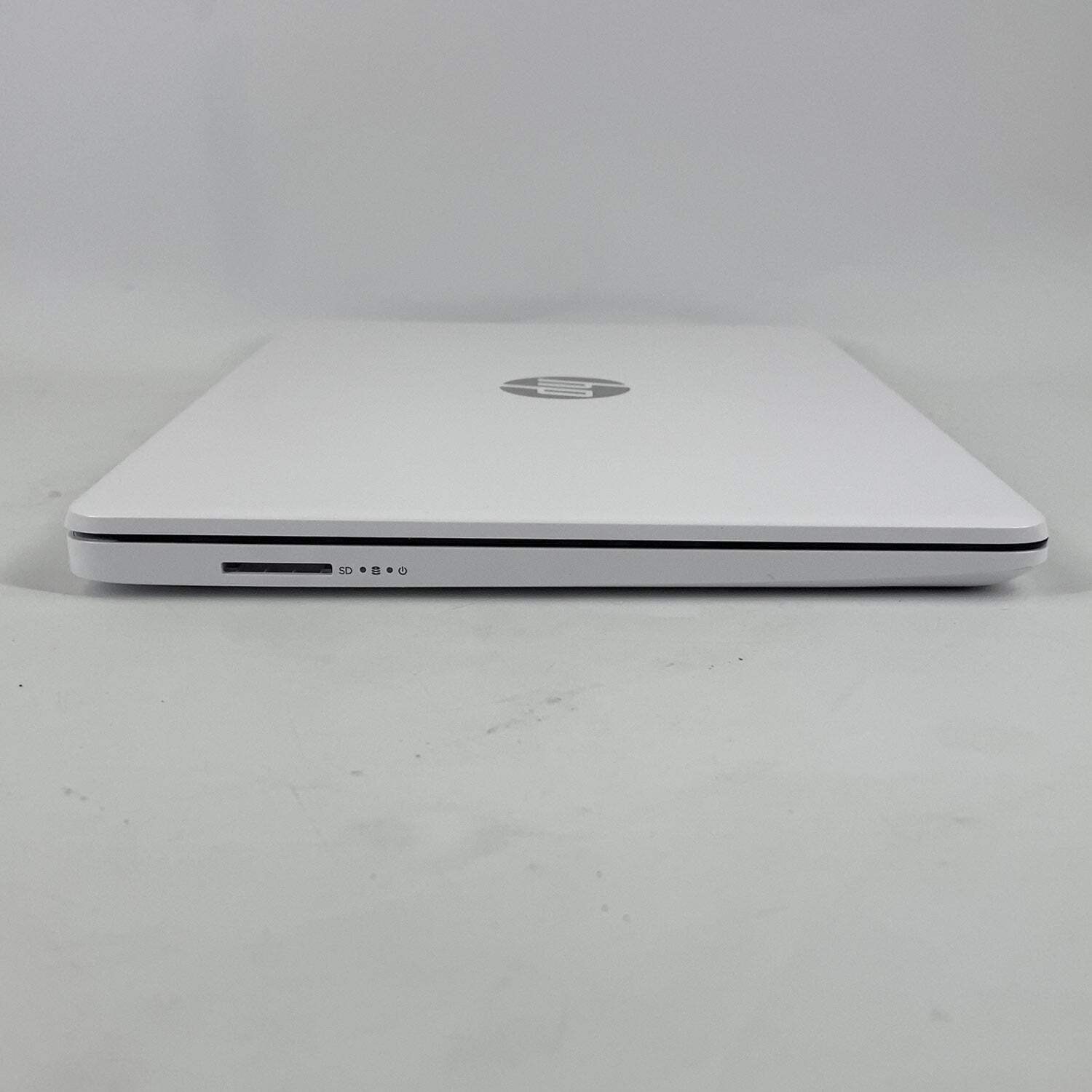 HP Laptop 14-DQ3000DX 14″ Celeron N4500 1.1GHz 4GB RAM 64GB