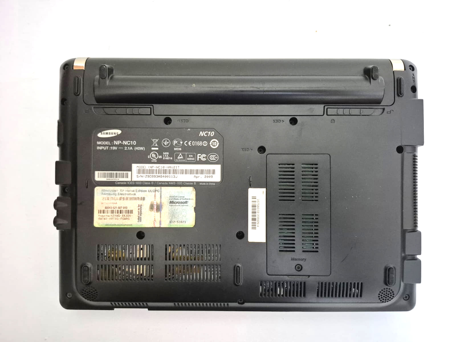 Samsung NC10 Netbook Black Defective Keyboard No Charger XP