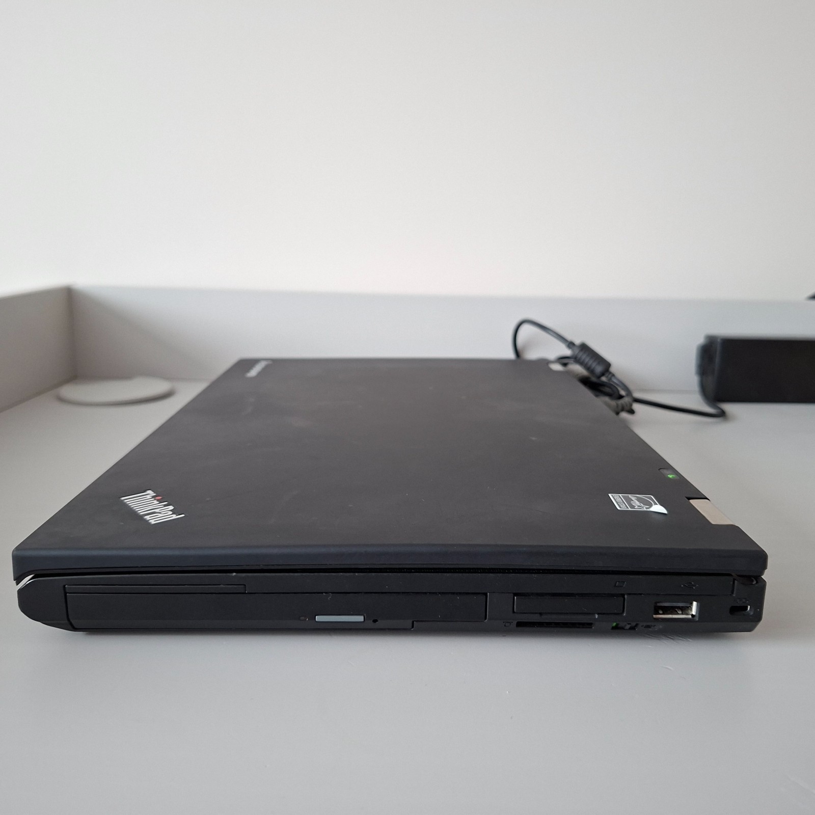 Lenovo ThinkPad T430 | Coreboot (Skulls) | HD+ 1600×900 | 8GB RAM | 128GB SSD