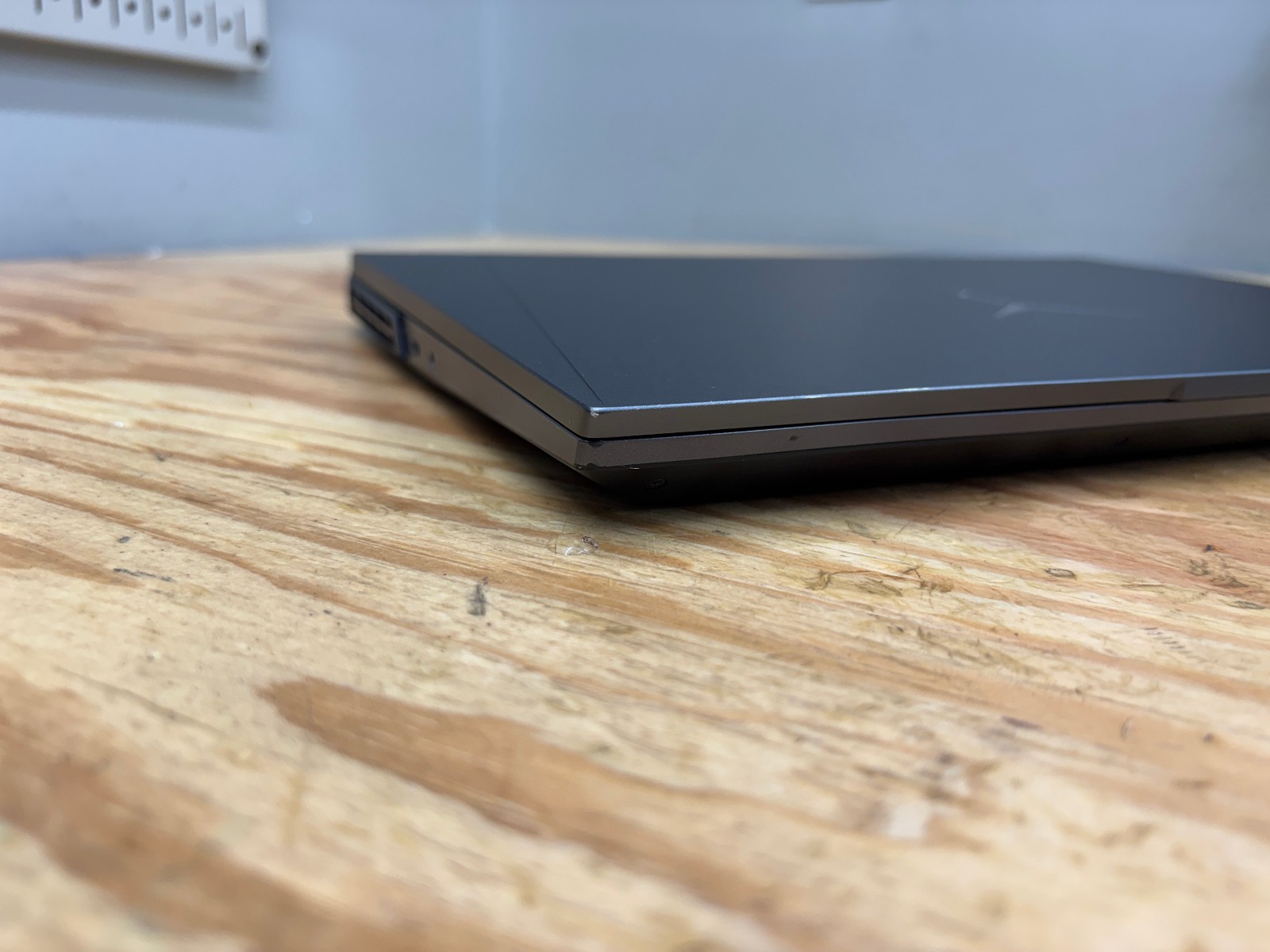 Lenovo Legion 5 Pro 16″ i7-11800H RTX 3050 16GB 512GB WQXGA 165Hz Gaming